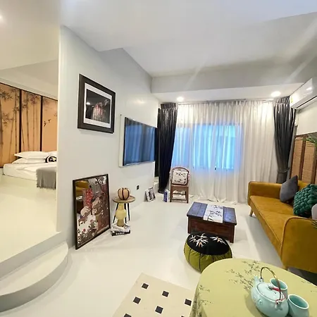 Yolo Bangkok Boutique Hotel Exterior photo
